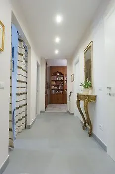 Quasi Quasi Dormo Qui Rome