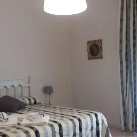 Quasi Quasi Dormo Qui * Rome